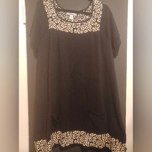 Black Leopard Print Women's Top